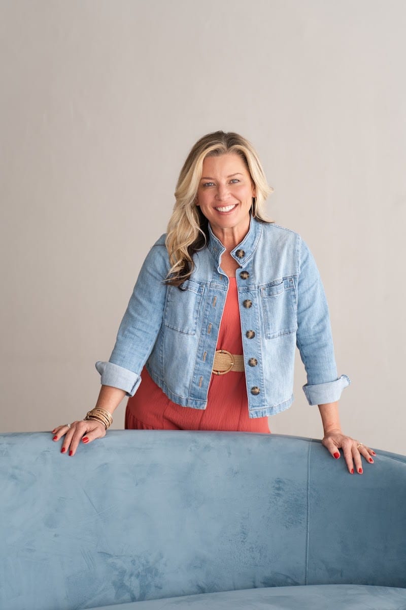 Molly Lasater - Broker/Owner, Solid Real Estate Services, photo 3