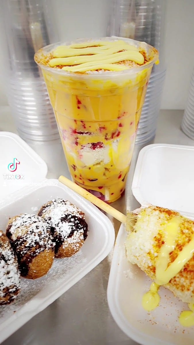 La Vivi Michoacana ICE CREAM and more, photo 3
