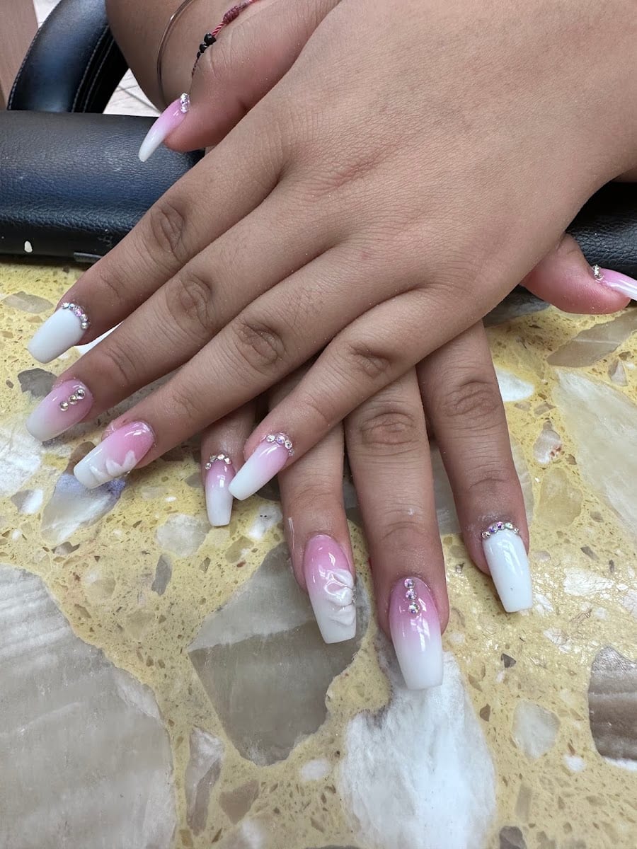 Elegant Nails