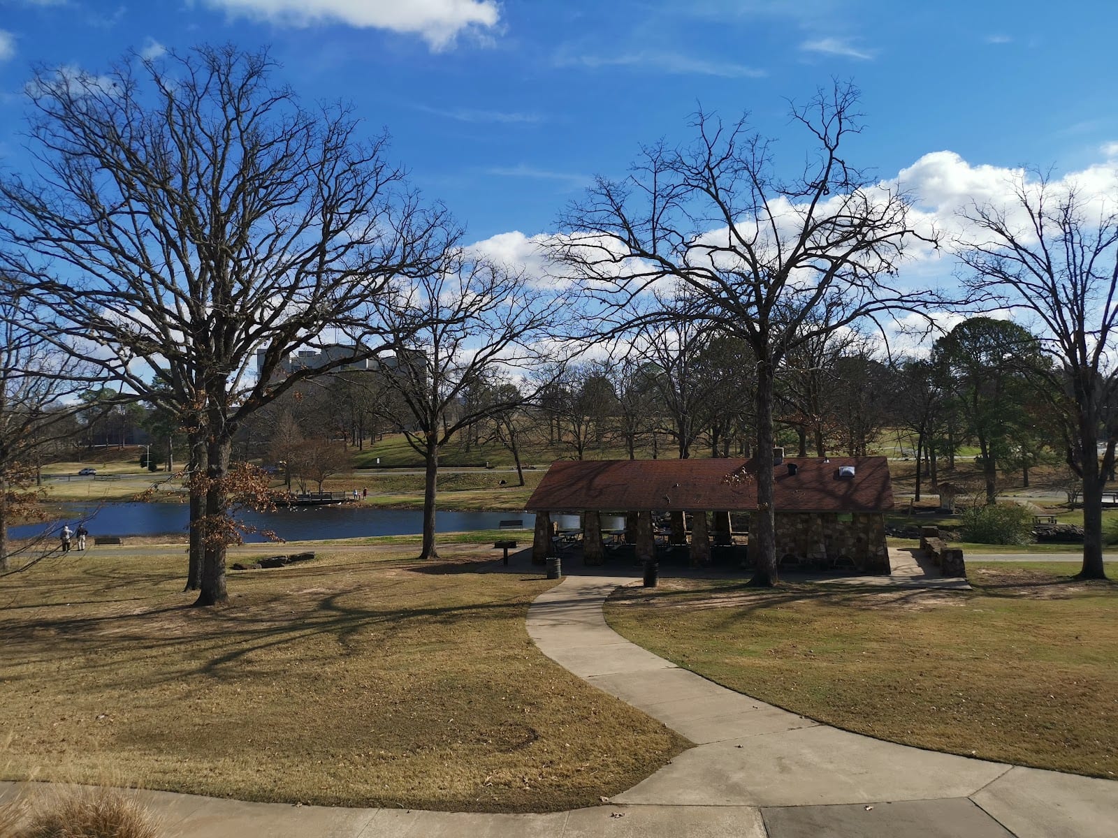War Memorial Park Natural Play Area and Pavilion, photo 3
