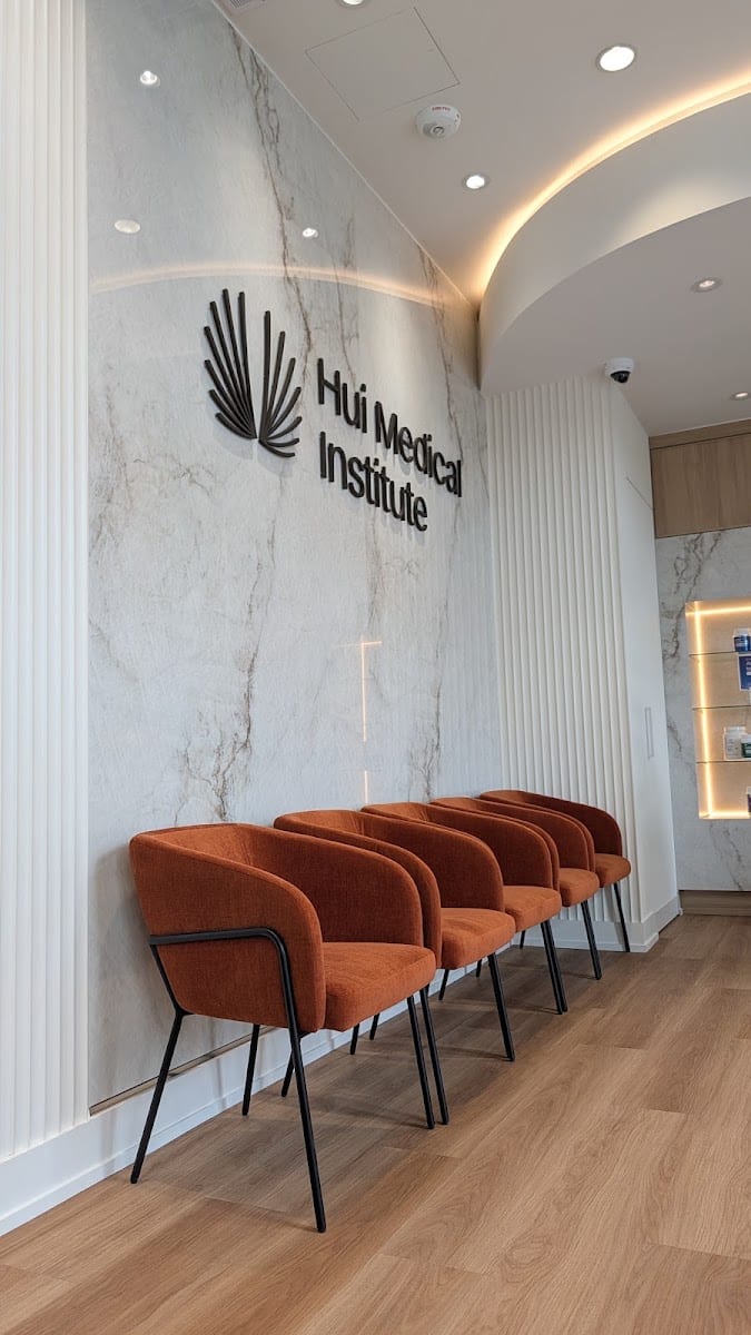 Hui Fred Dr, photo 2