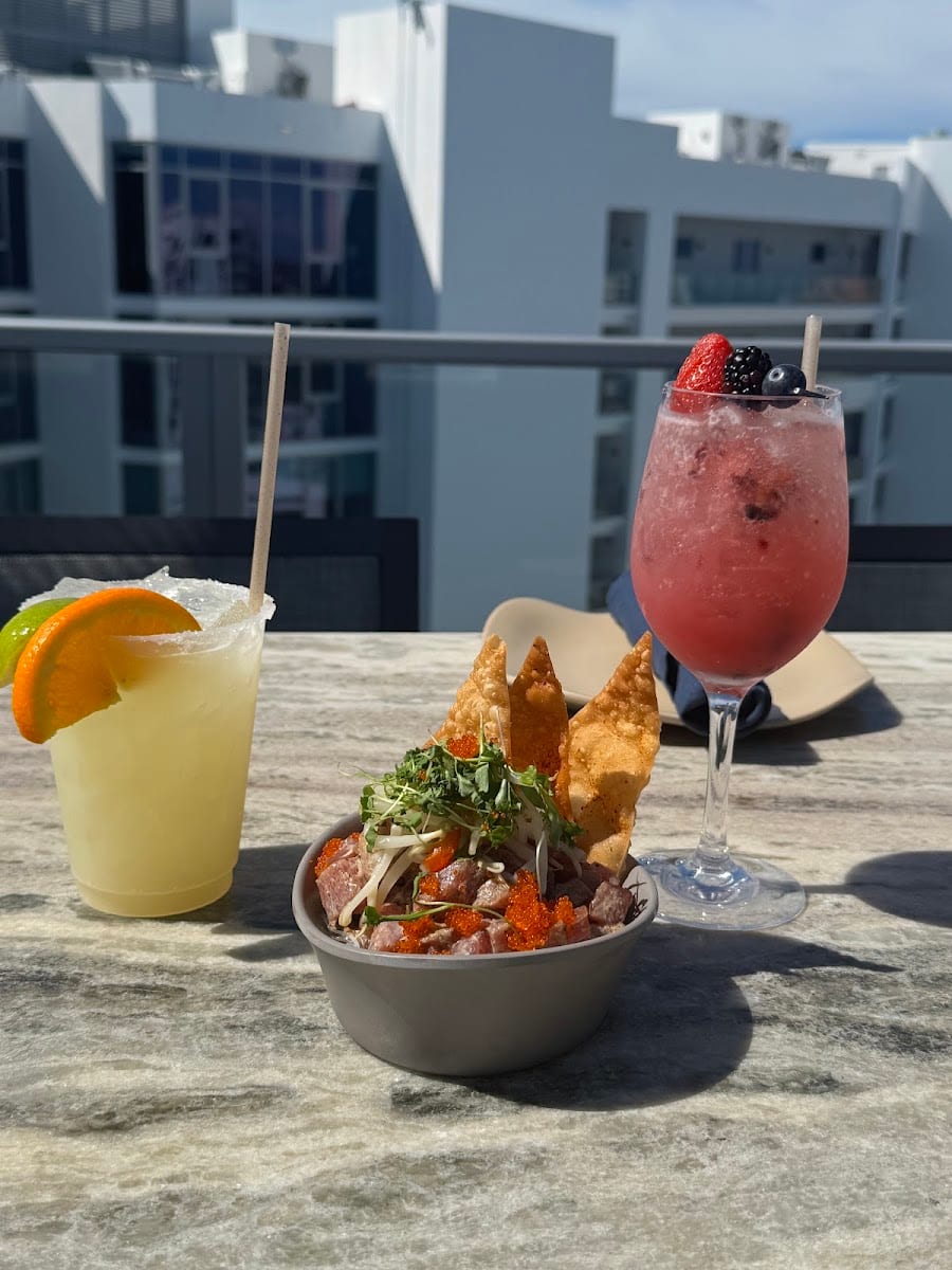 The Roof Bar and Eats, photo 2