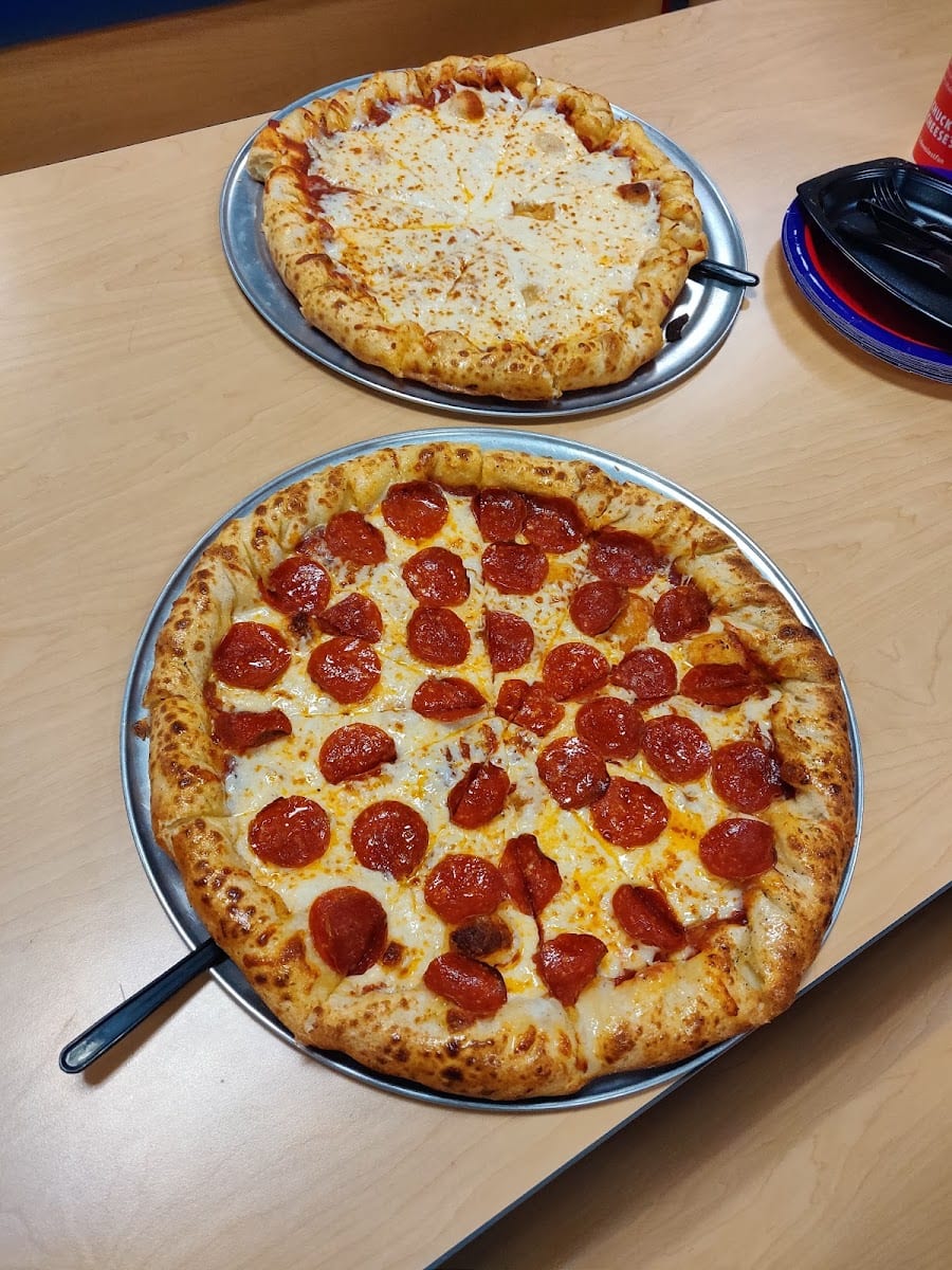 Chuck E. Cheese