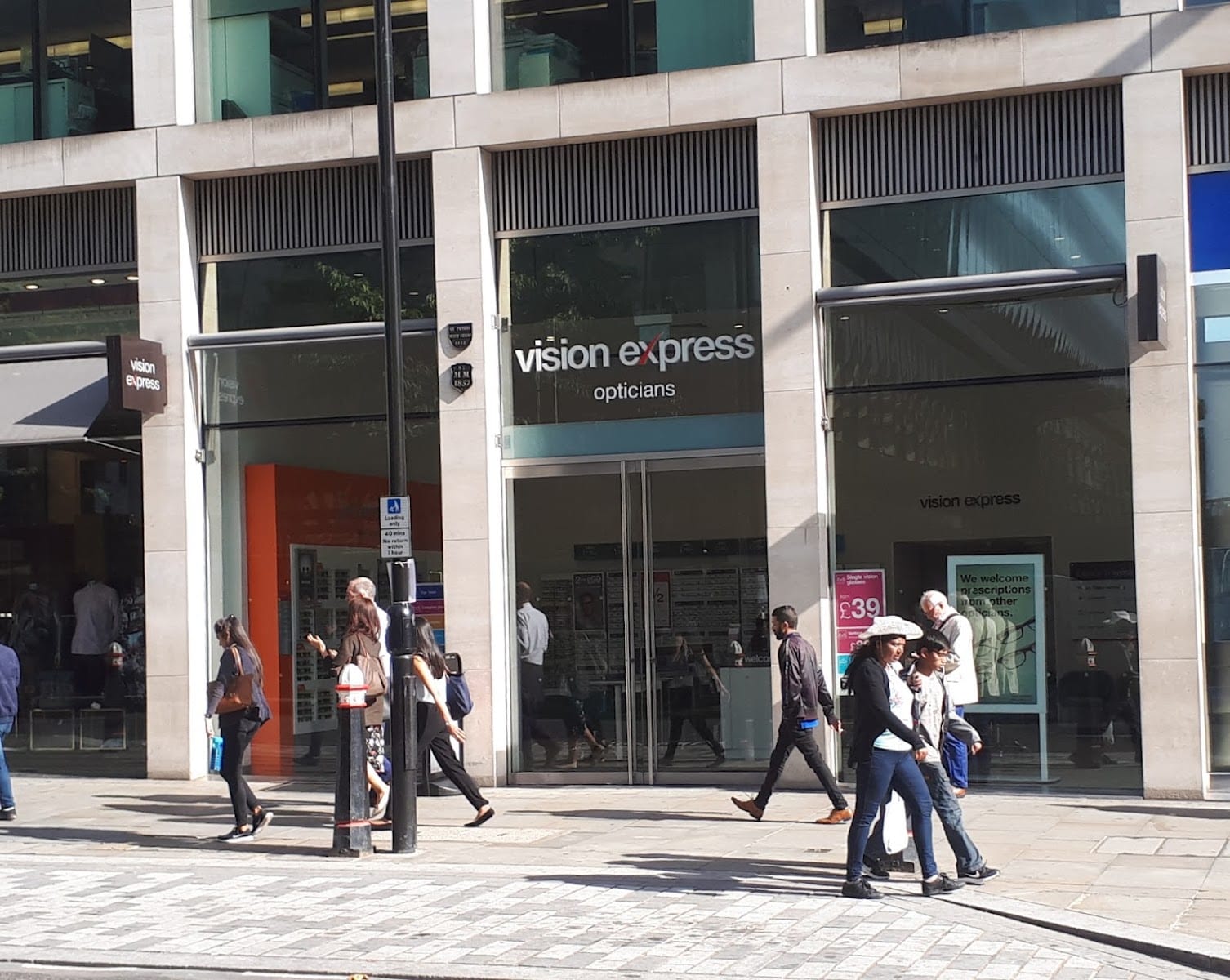 Vision Express Opticians - London - Cheapside, photo 4