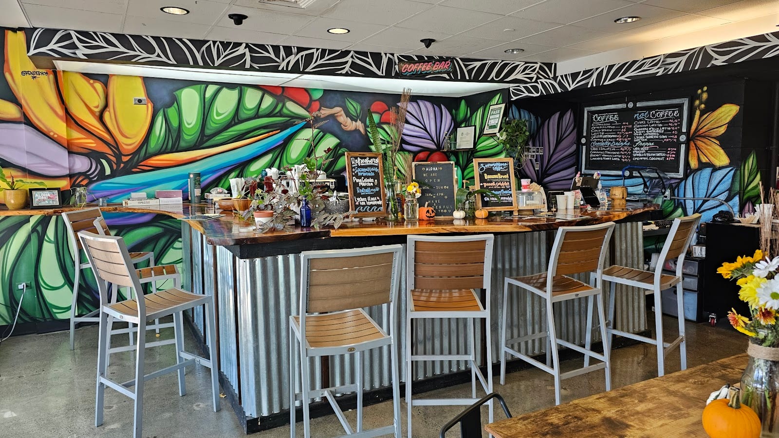 Sacred Art Tattoo and Coffee Bar, photo 3