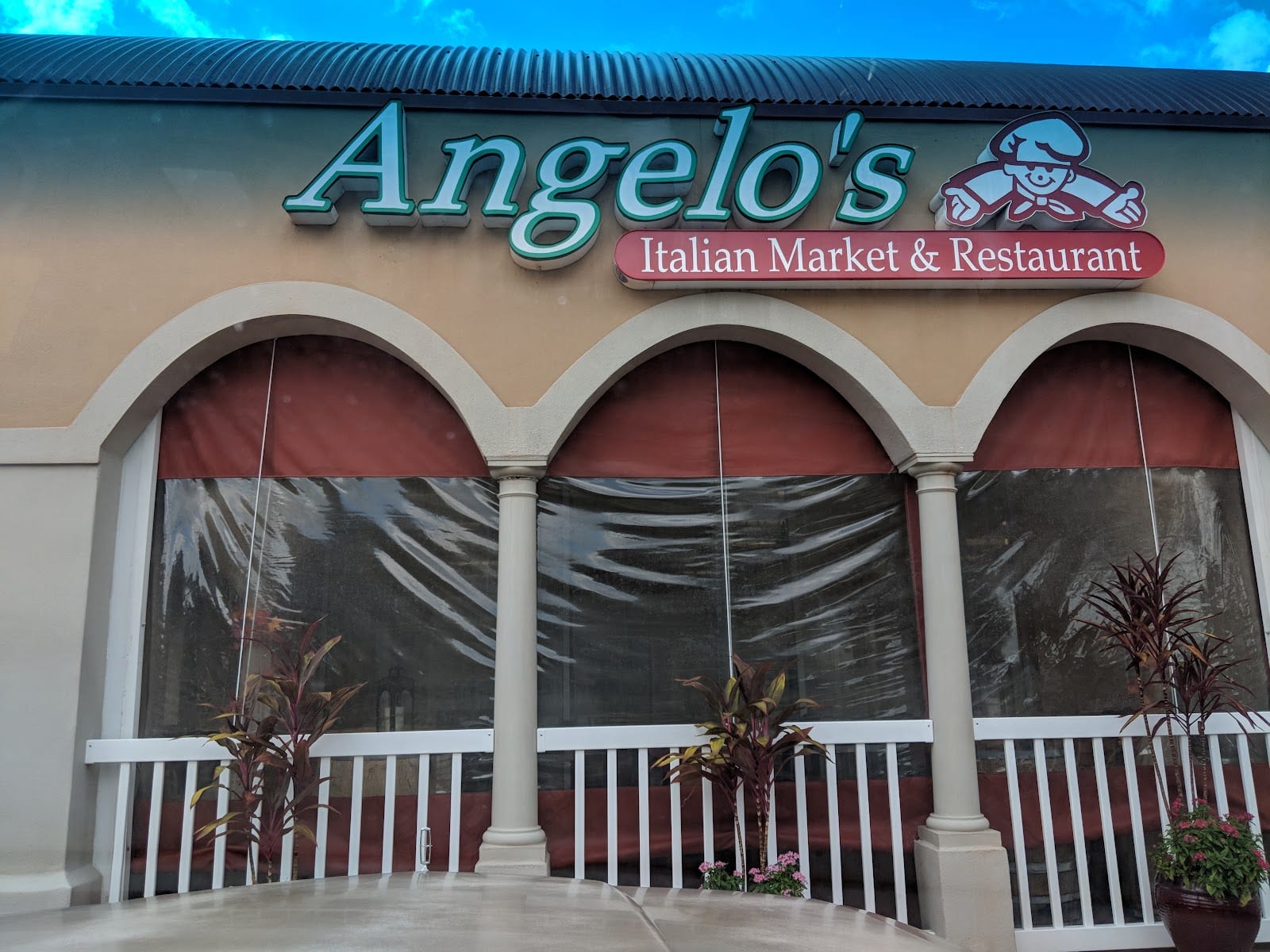 Angelo's Italian Market & Restaurant