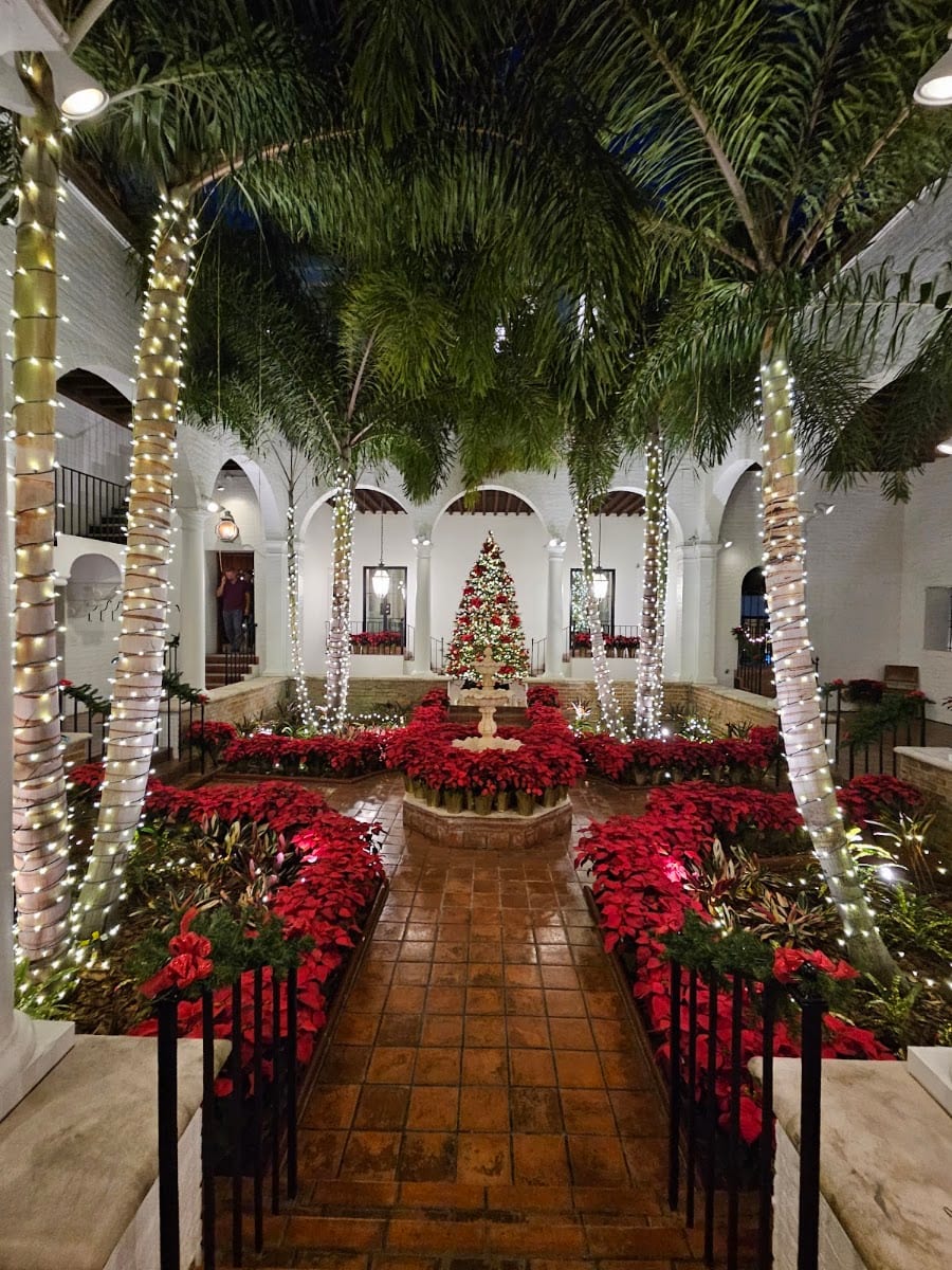 The Field Club, photo 2