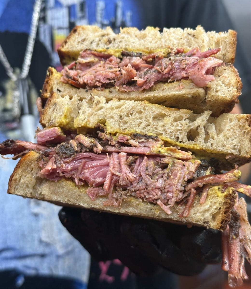 Kneller's Delicatessen