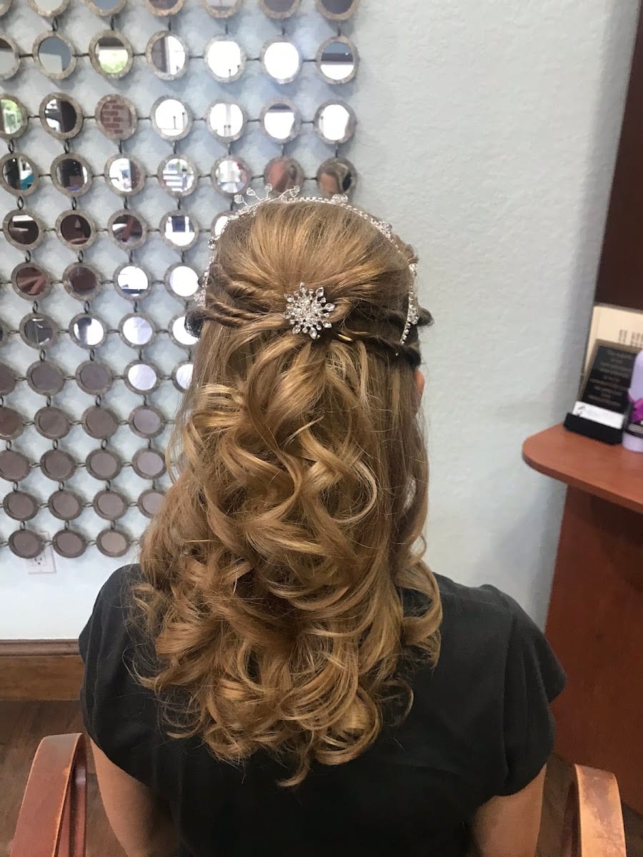 Aleta’s Hair Affair