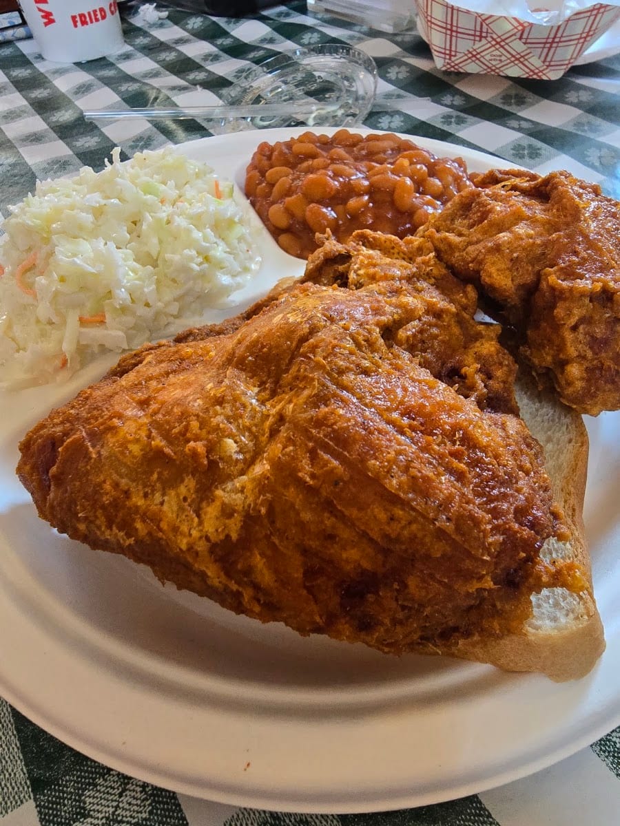 Gus's World Famous Fried Chicken, photo 4