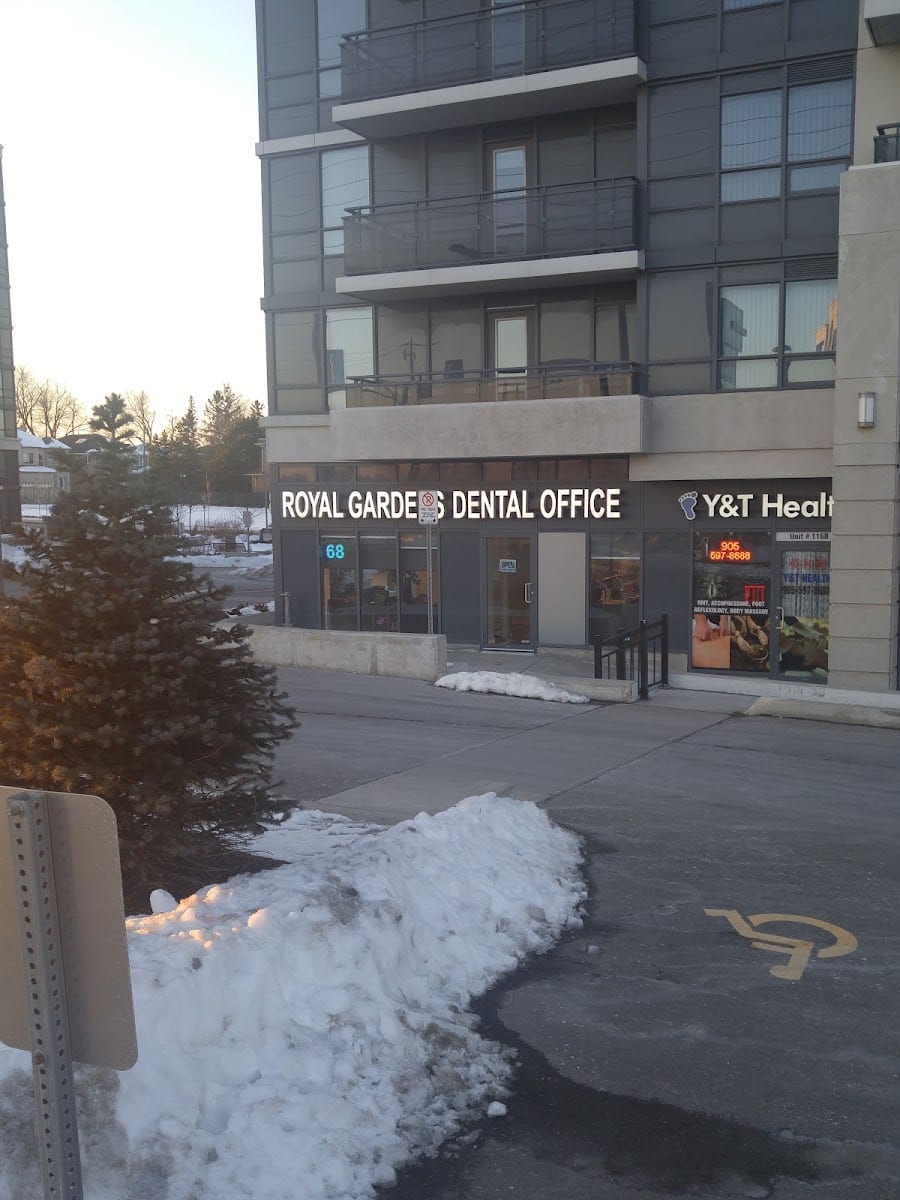 Royal Gardens Dental Office - Dr Paul HU Dentistry, photo 3