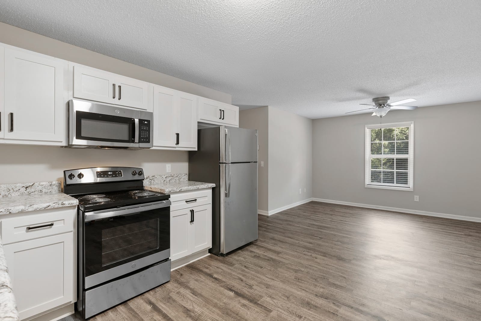 Reaves Place Apartments, photo 3