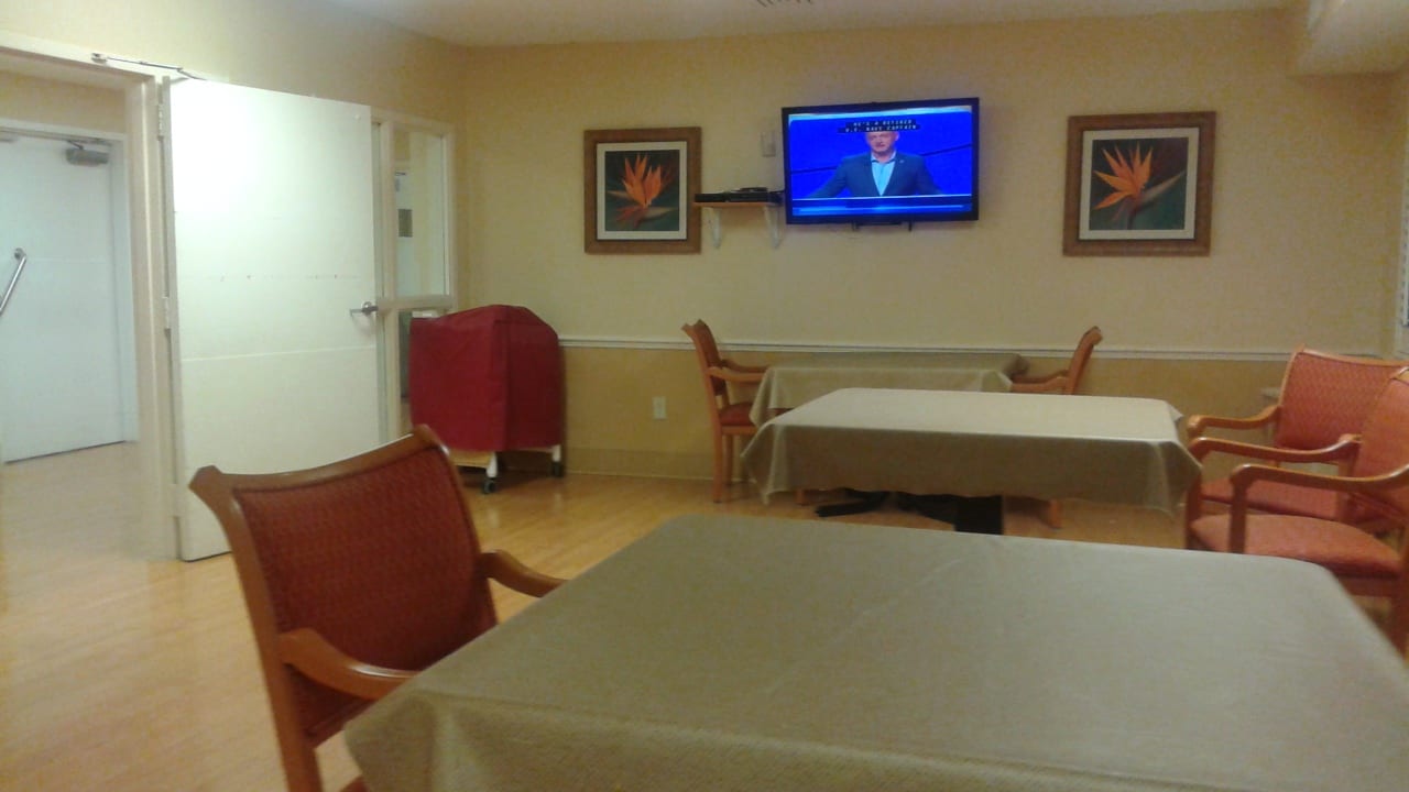 Sarasota Health & Rehab, photo 3