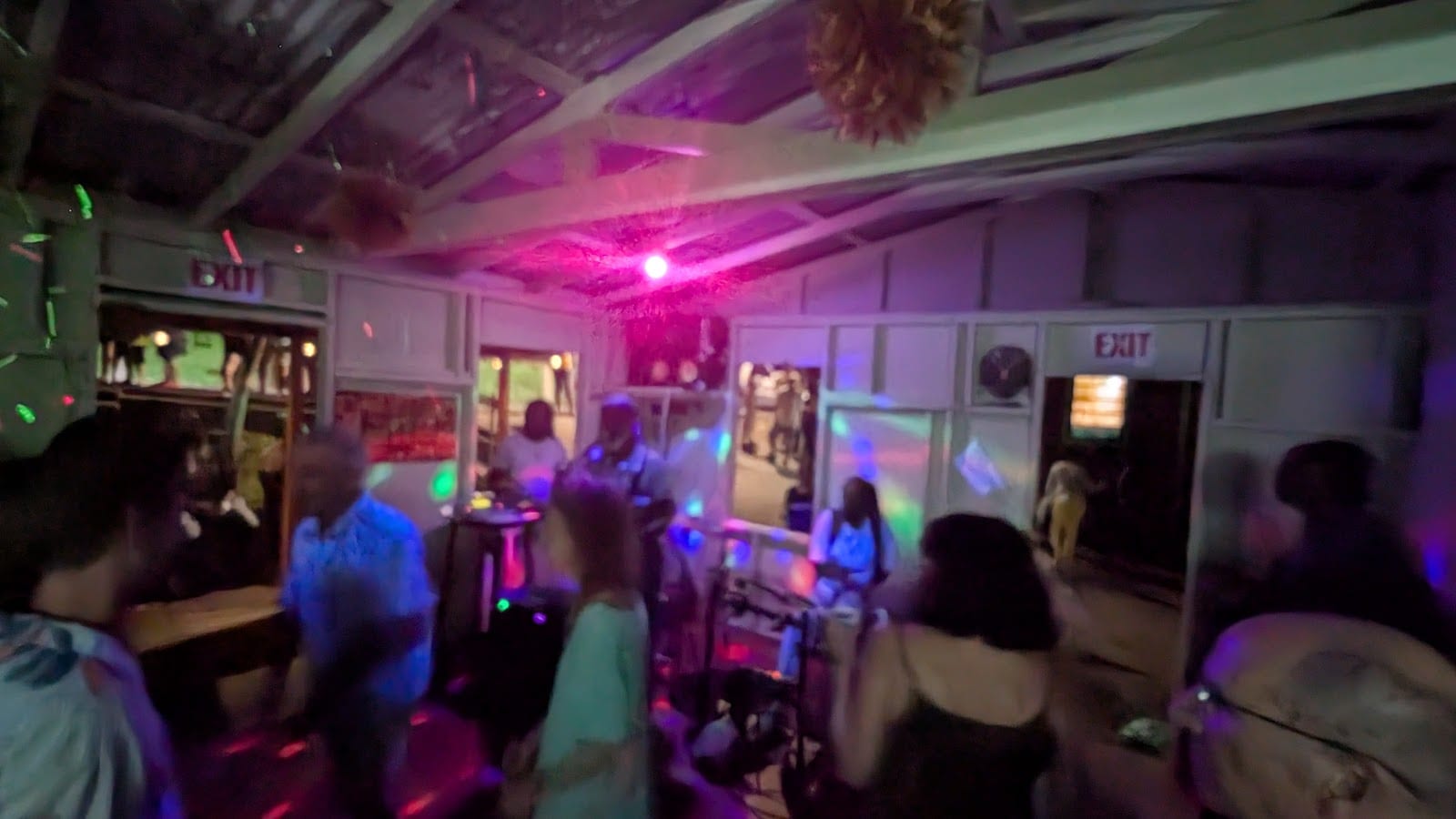 Gary Moore's Wide Awake Bar, photo 2