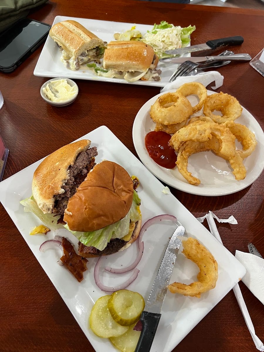Luis's Garden Grille Cafe South Tampa