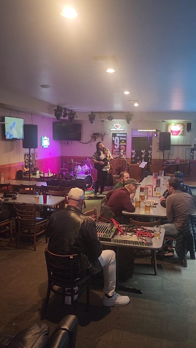Jo's Saloon & Eatery, photo 2