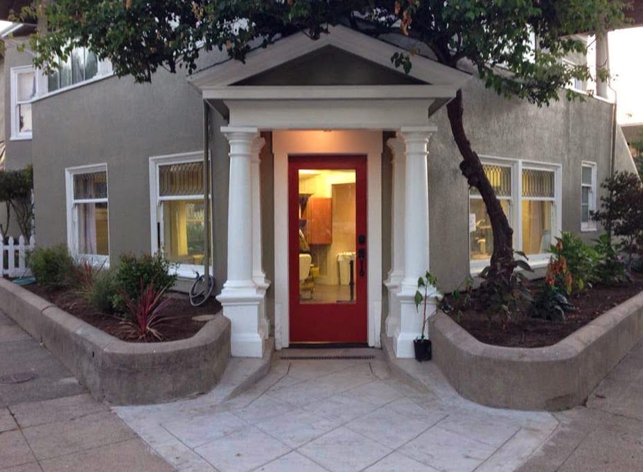Hen House Salon, photo 4