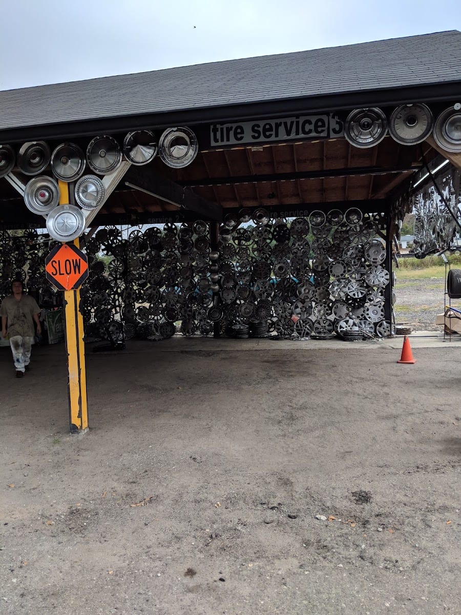The Tire Shack, photo 3