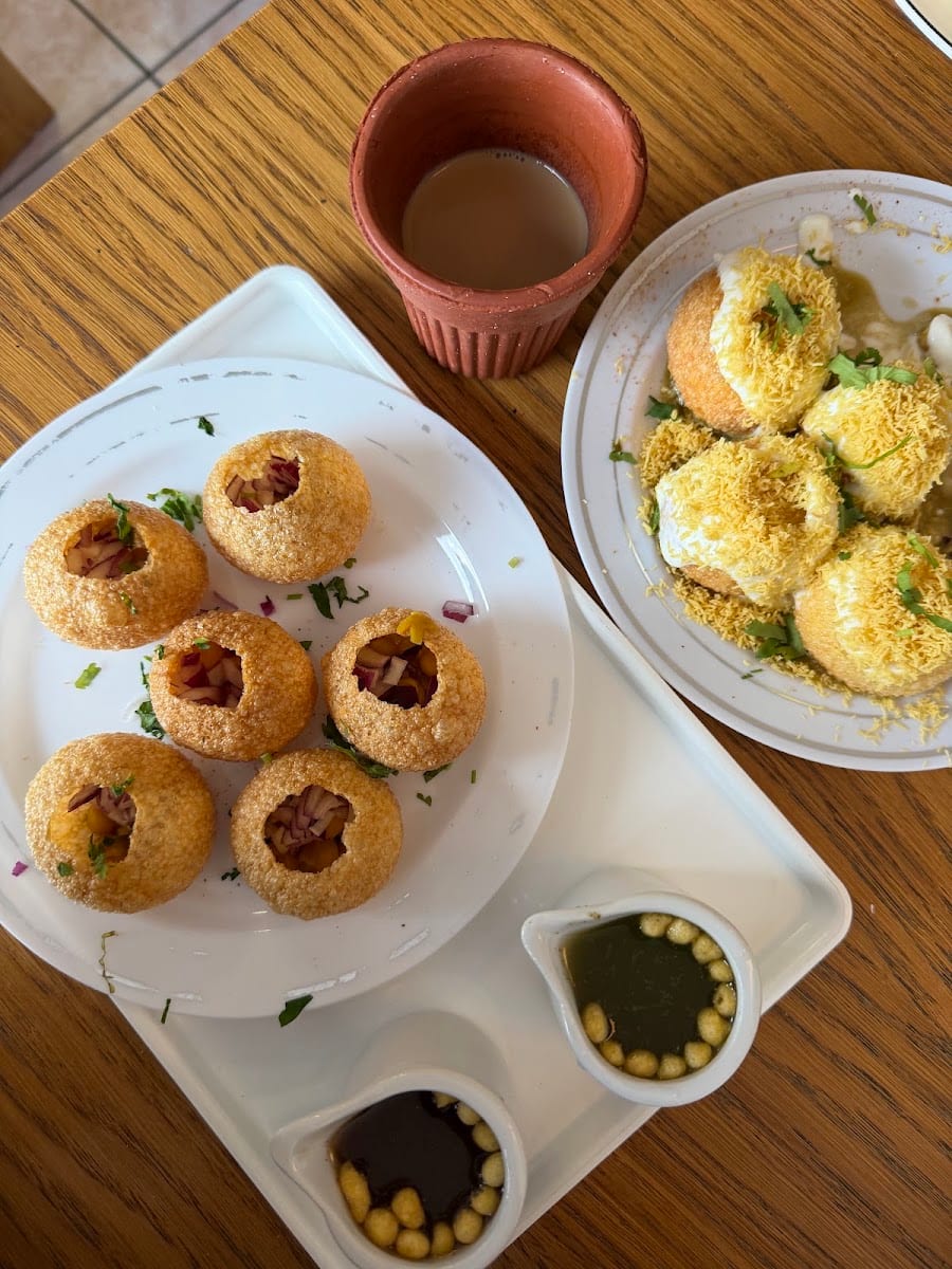 Golden Kitchen Café