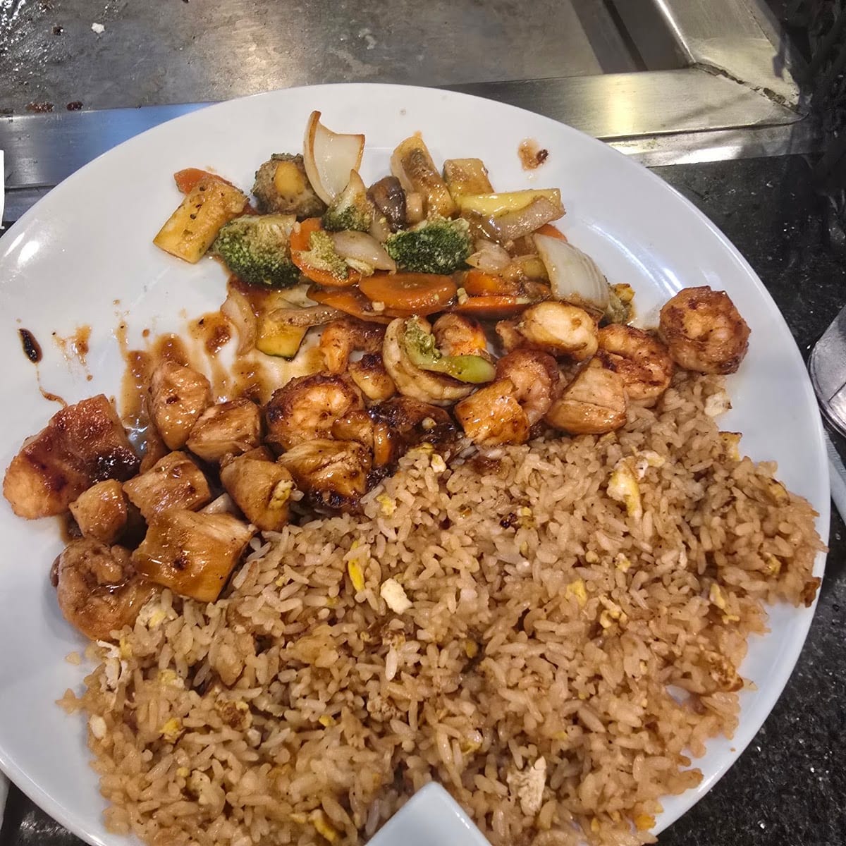 Sakura Sushi & Hibachi, photo 4