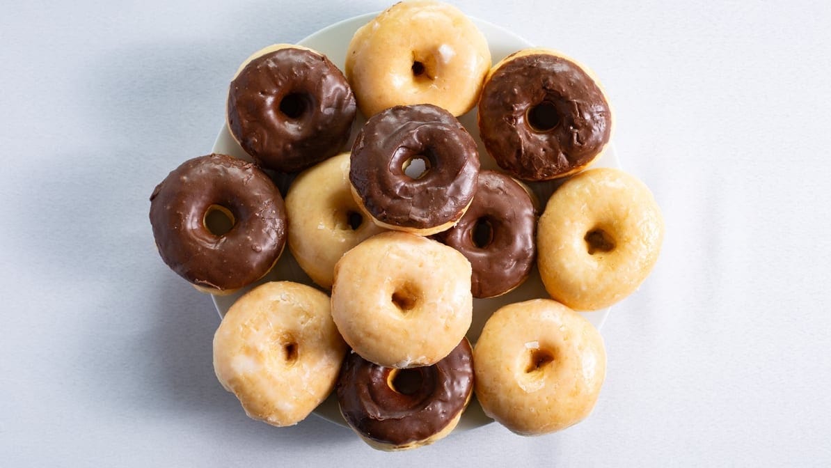 Hot & Creamy Donuts, photo 3