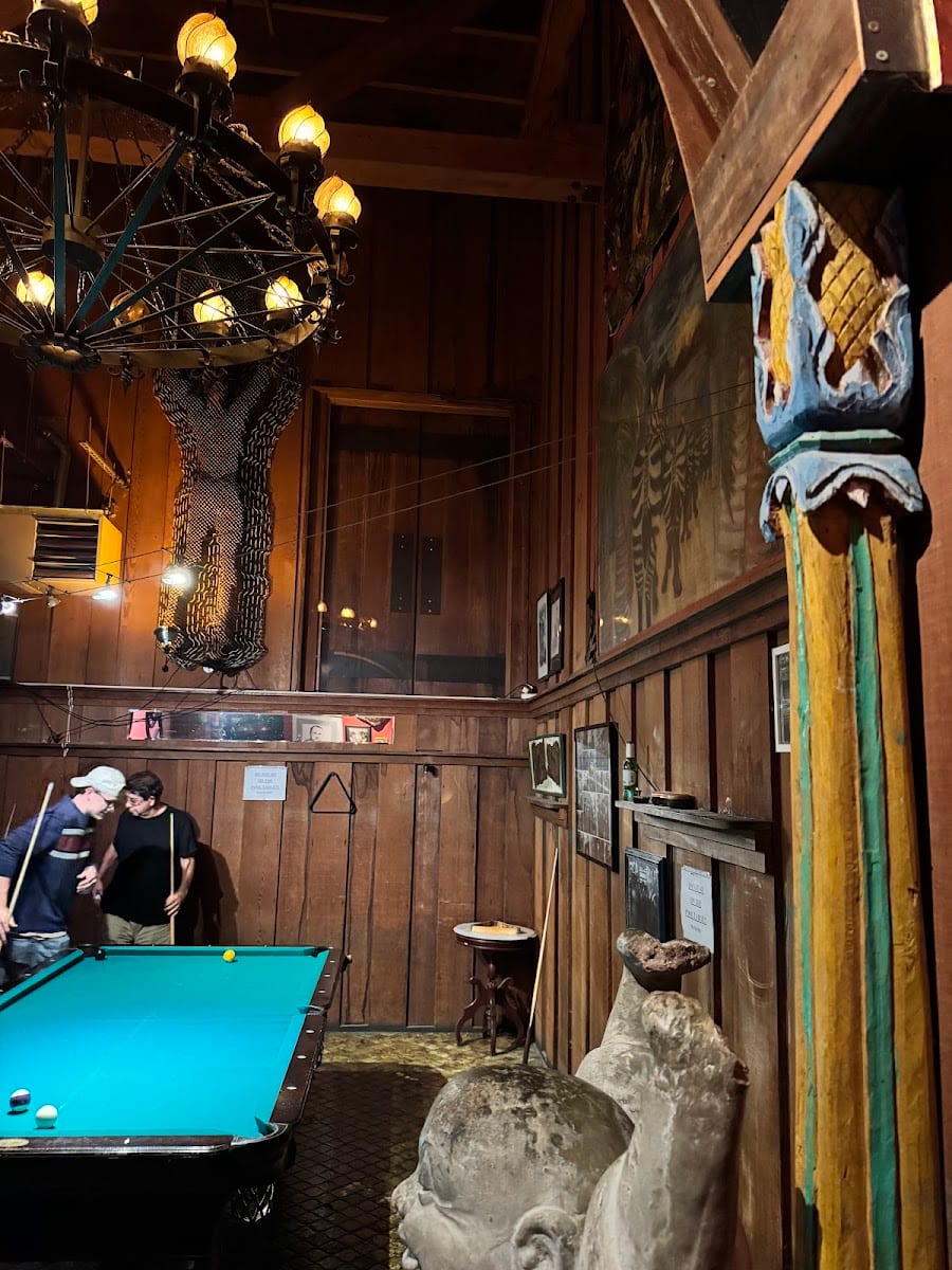 Sweetie's Art Bar, photo 4
