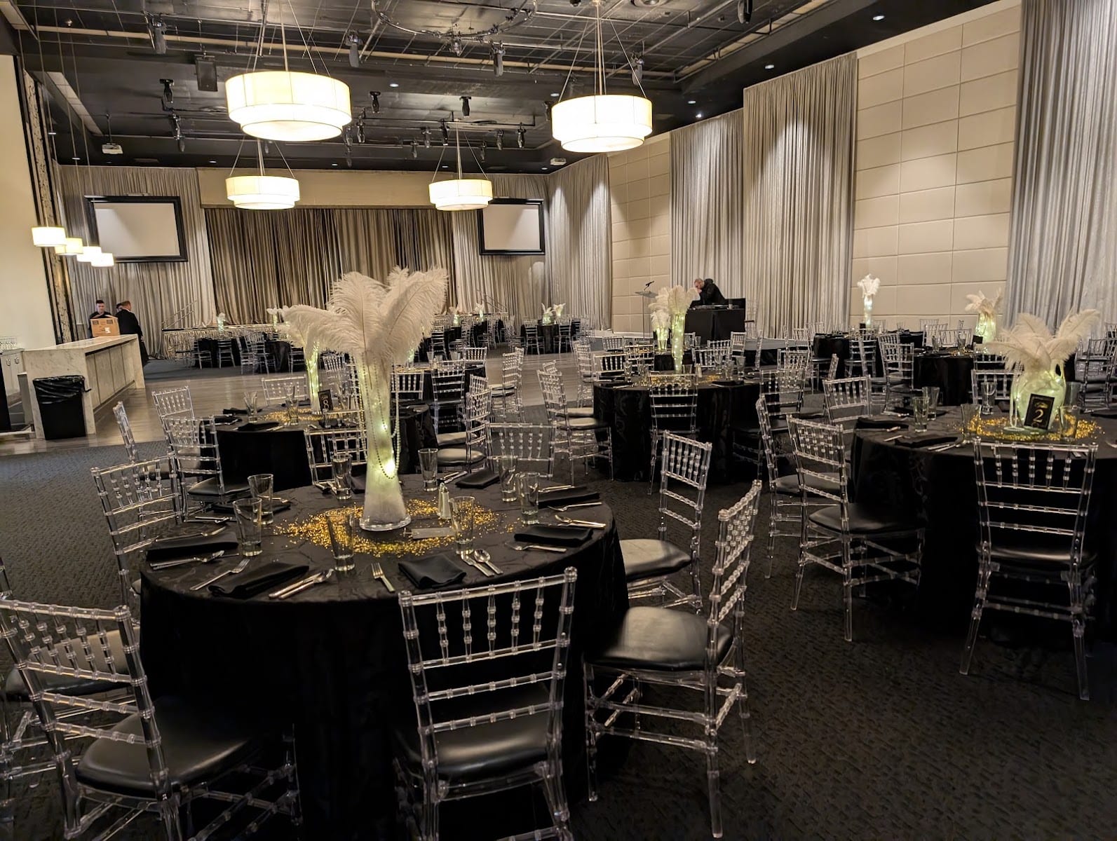 Grand Luxe Event Boutique