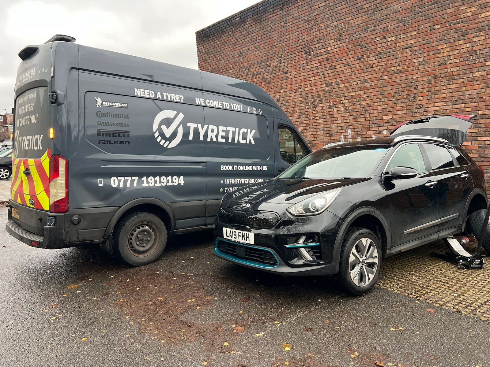 Tyretick Fast tyre- 24hr Emergency Mobile tyre Fitting - St Albans
