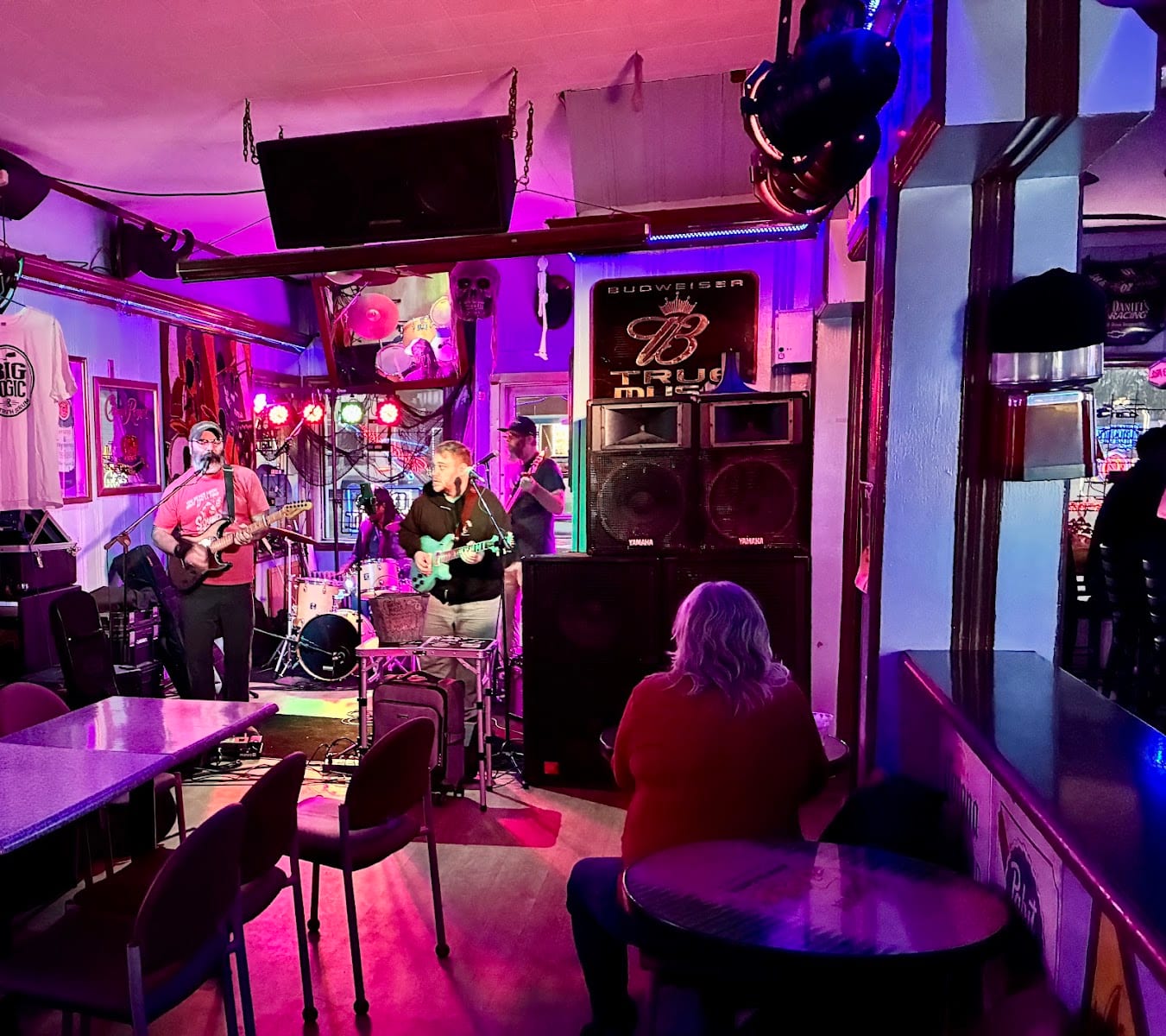 Smokin Joes Bar & Grill