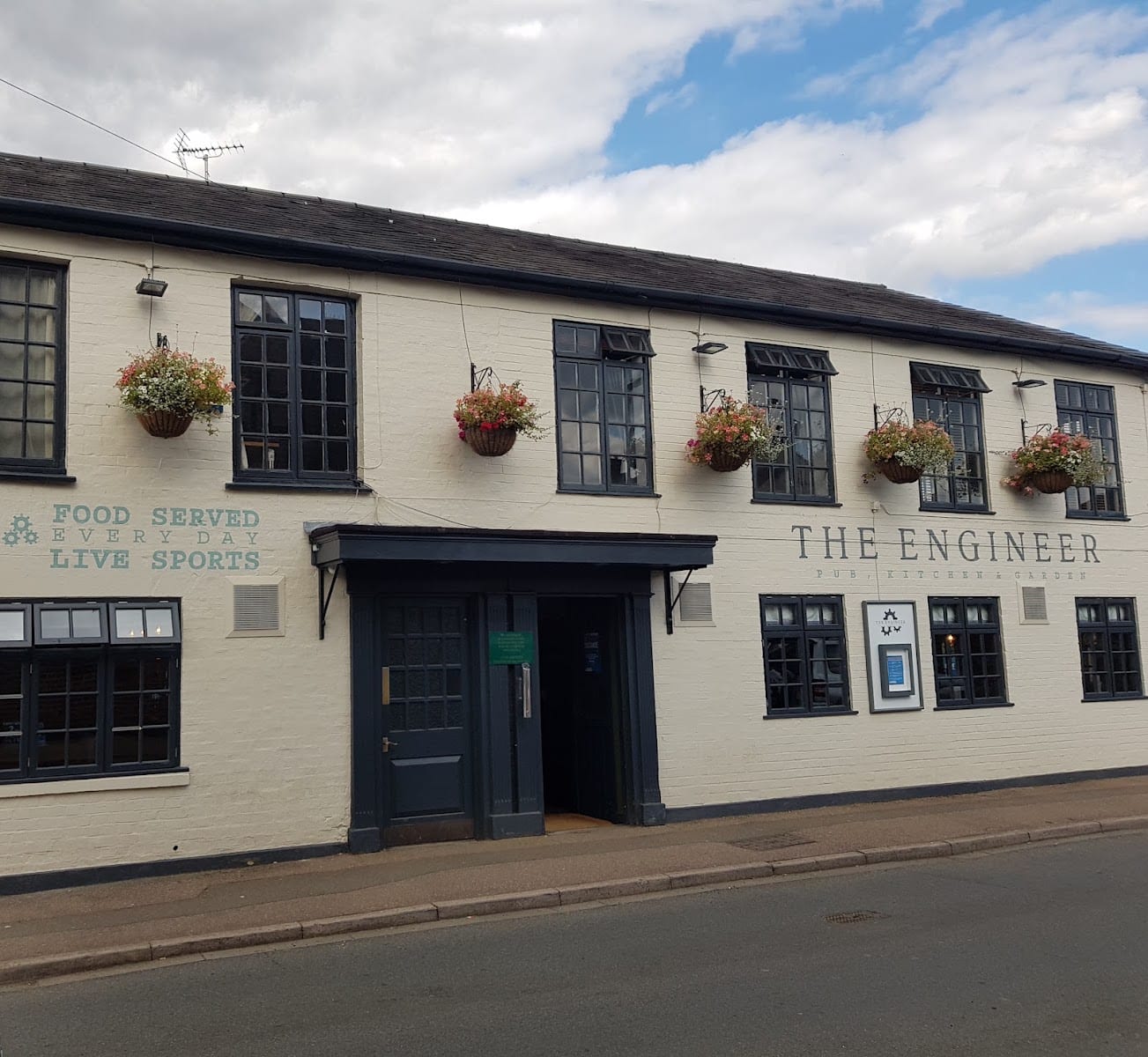 The Engineer Pub and Restaurant, photo 3