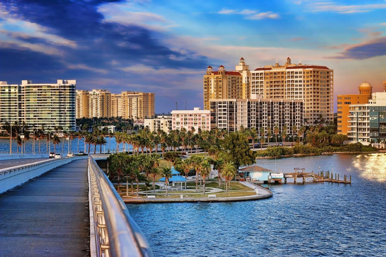 Ed Martinez Group with Bright Realty