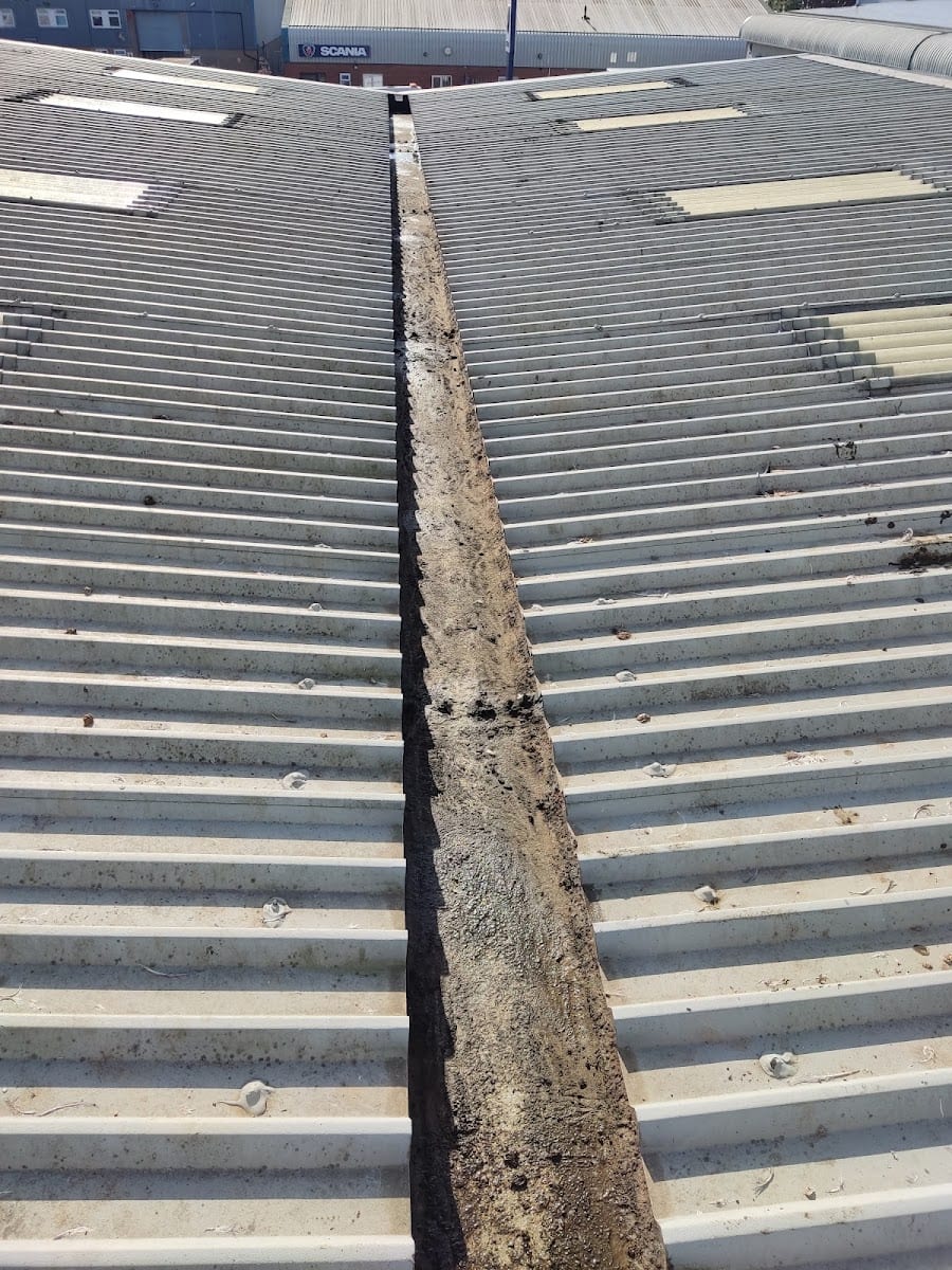 Neil Collingbourne Cleaning, photo 3