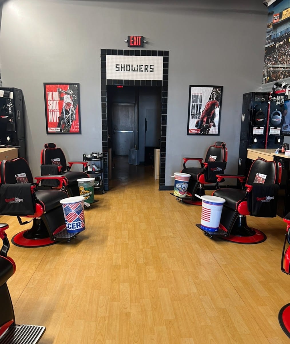 Sport Clips Haircuts of Mobile - Westwood Plaza, photo 3