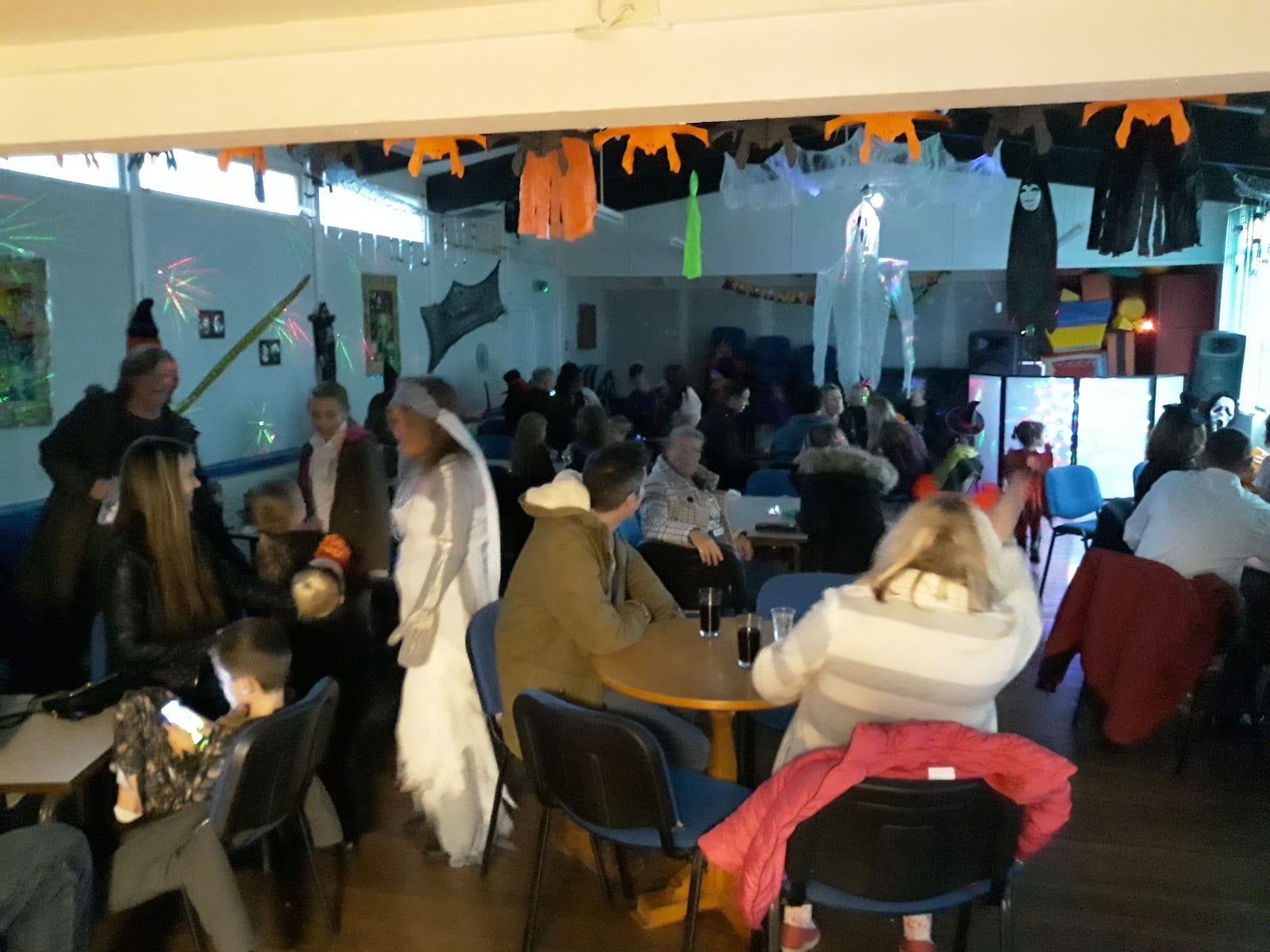 Batford Memorial Hall, photo 2