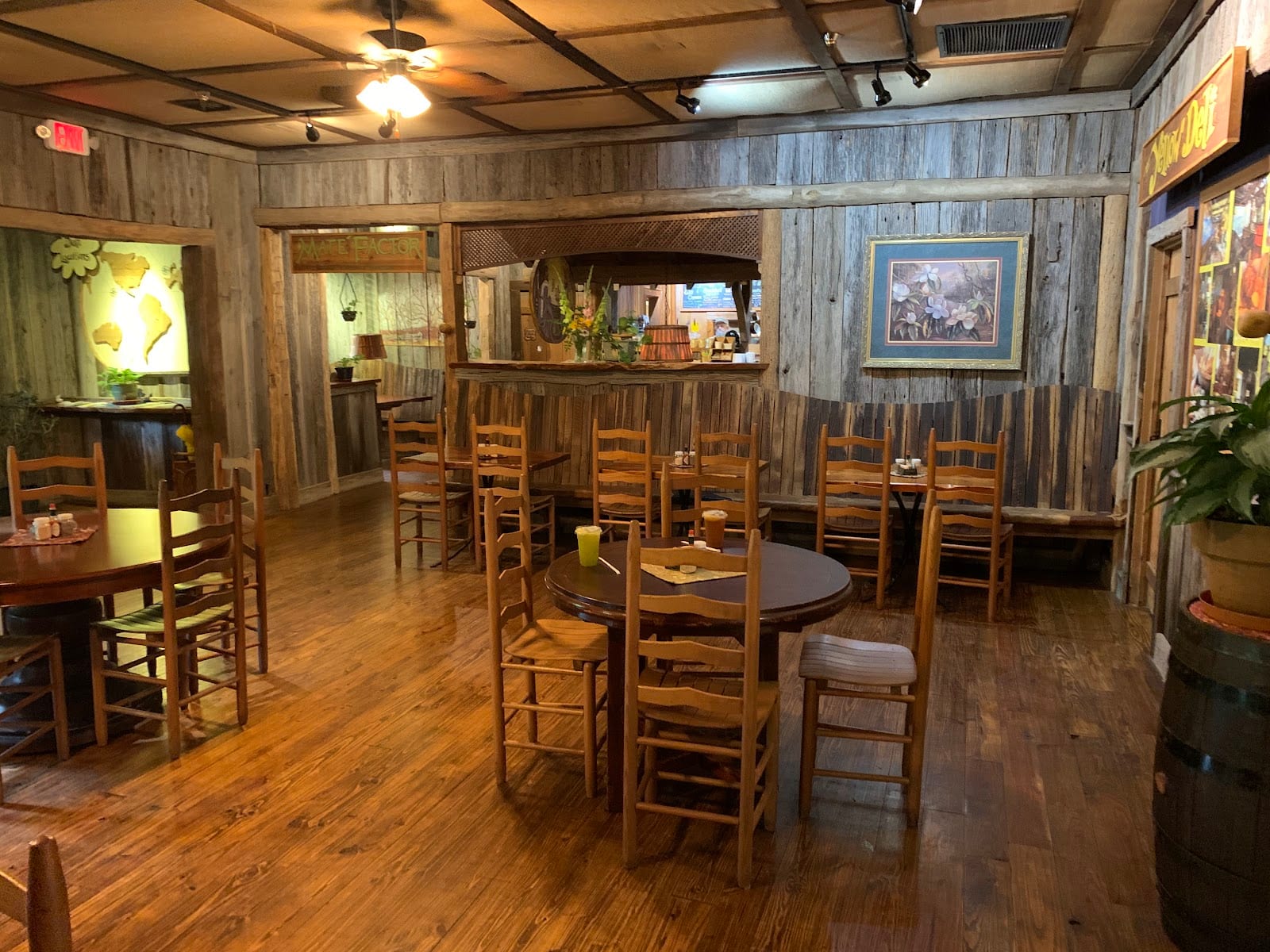 The Yellow Deli, photo 4
