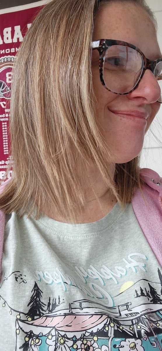 Hair It Is, photo 3