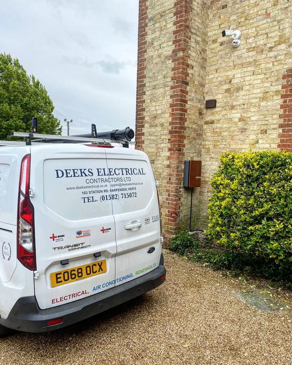Deeks Electrical | Deeks EV | Deeks PV