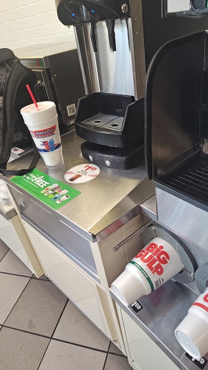 7-Eleven
