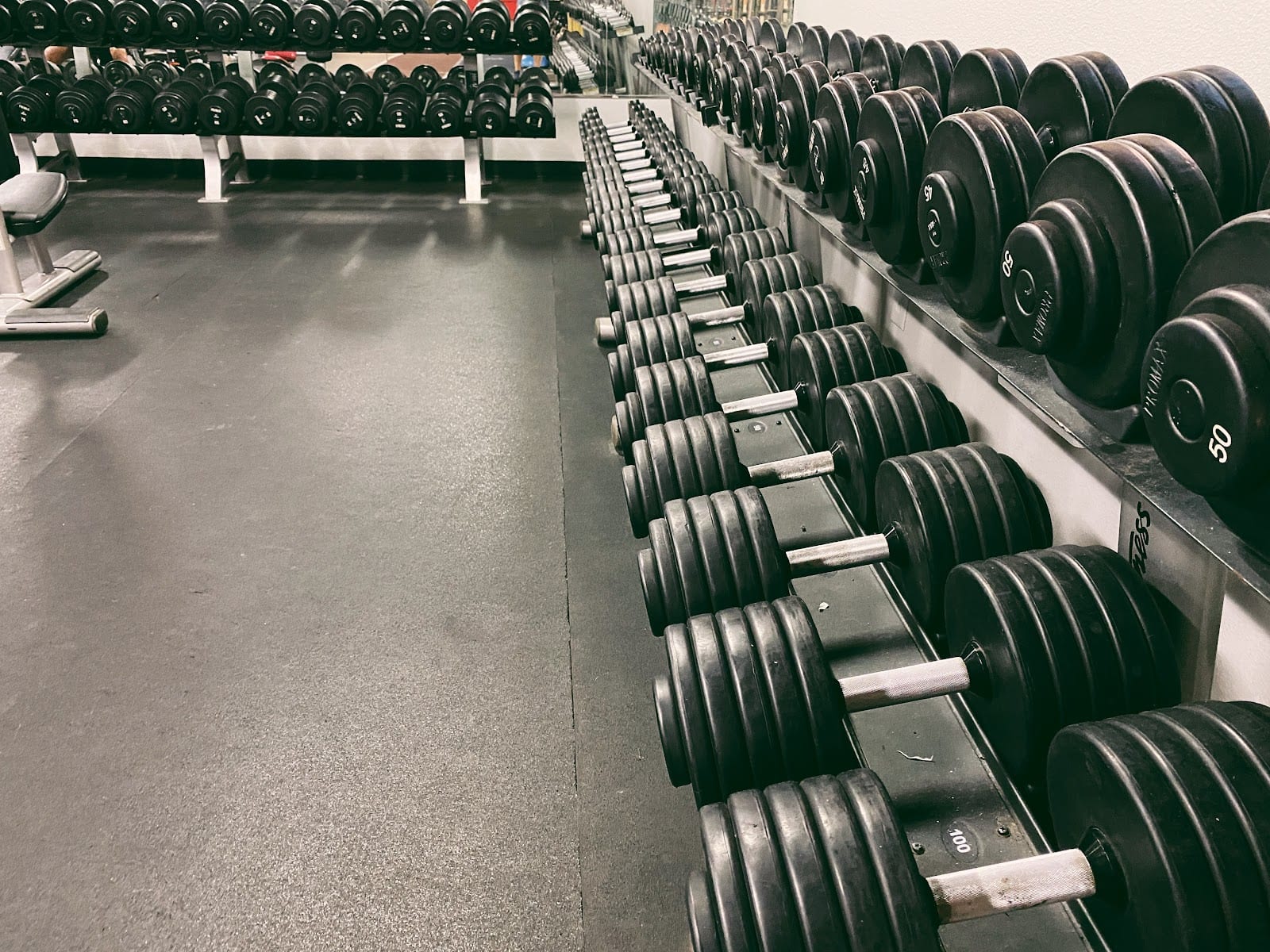 Desert Sports & Fitness - Northeast, photo 4