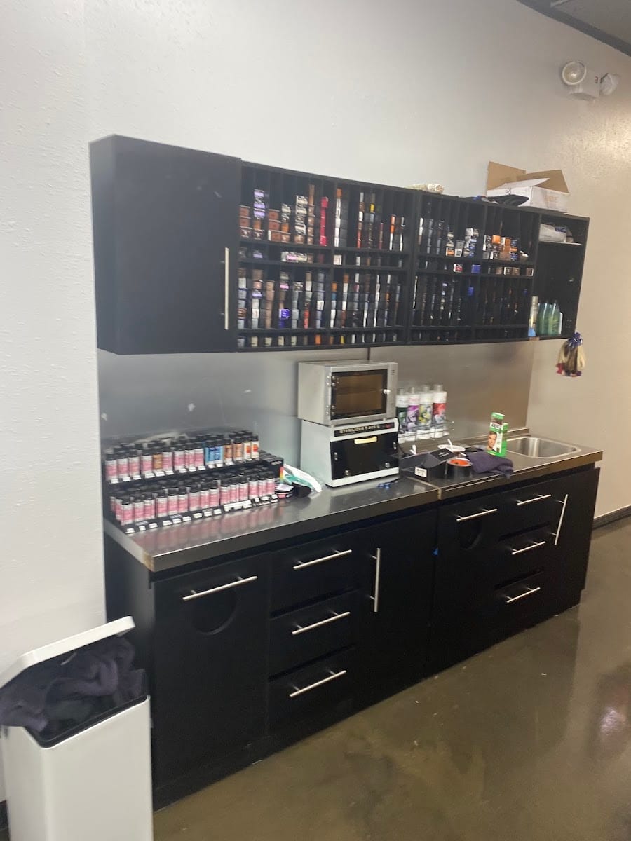 Experience The One Barber Lounge, photo 3