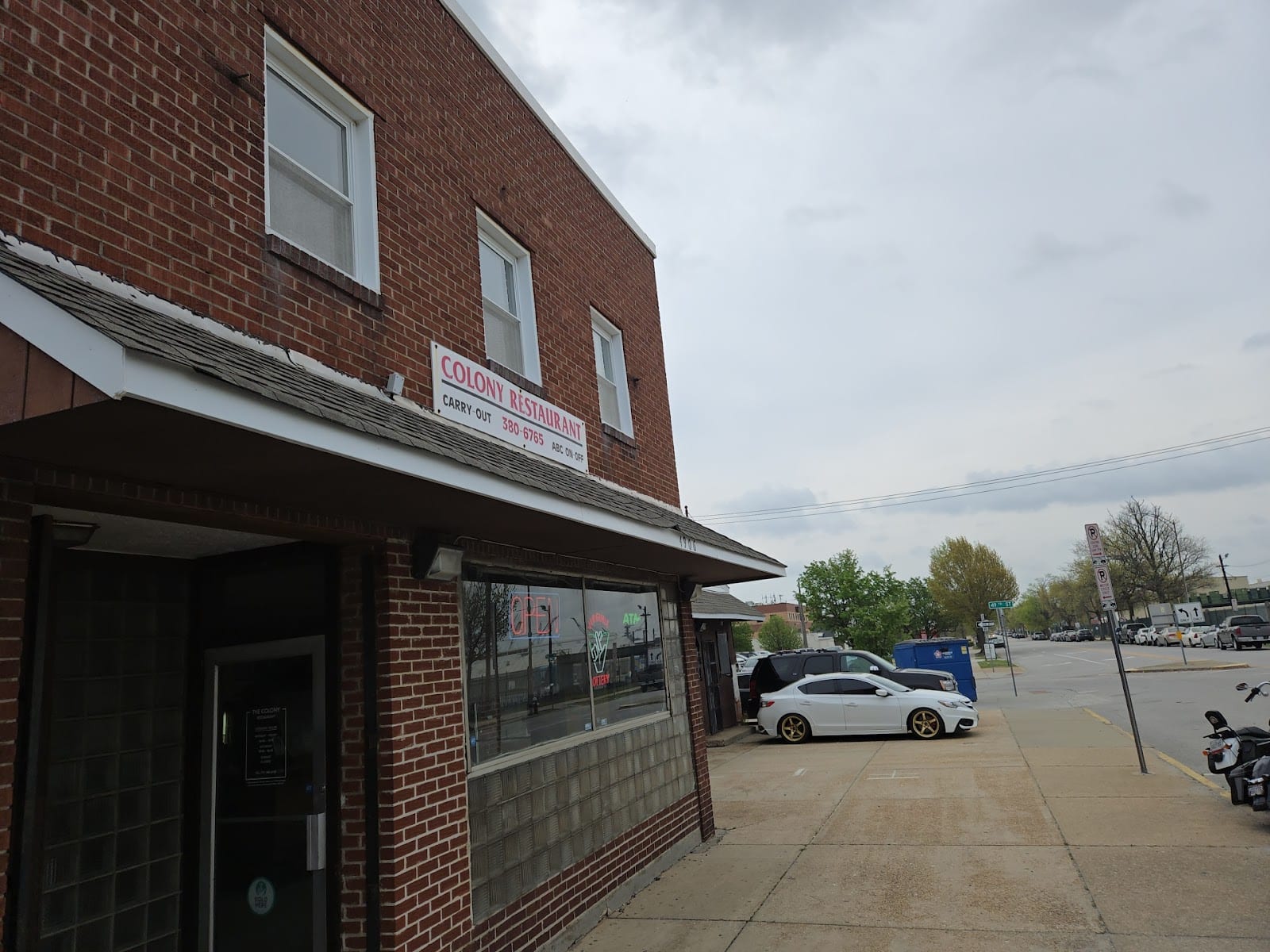 Colony Restaurant