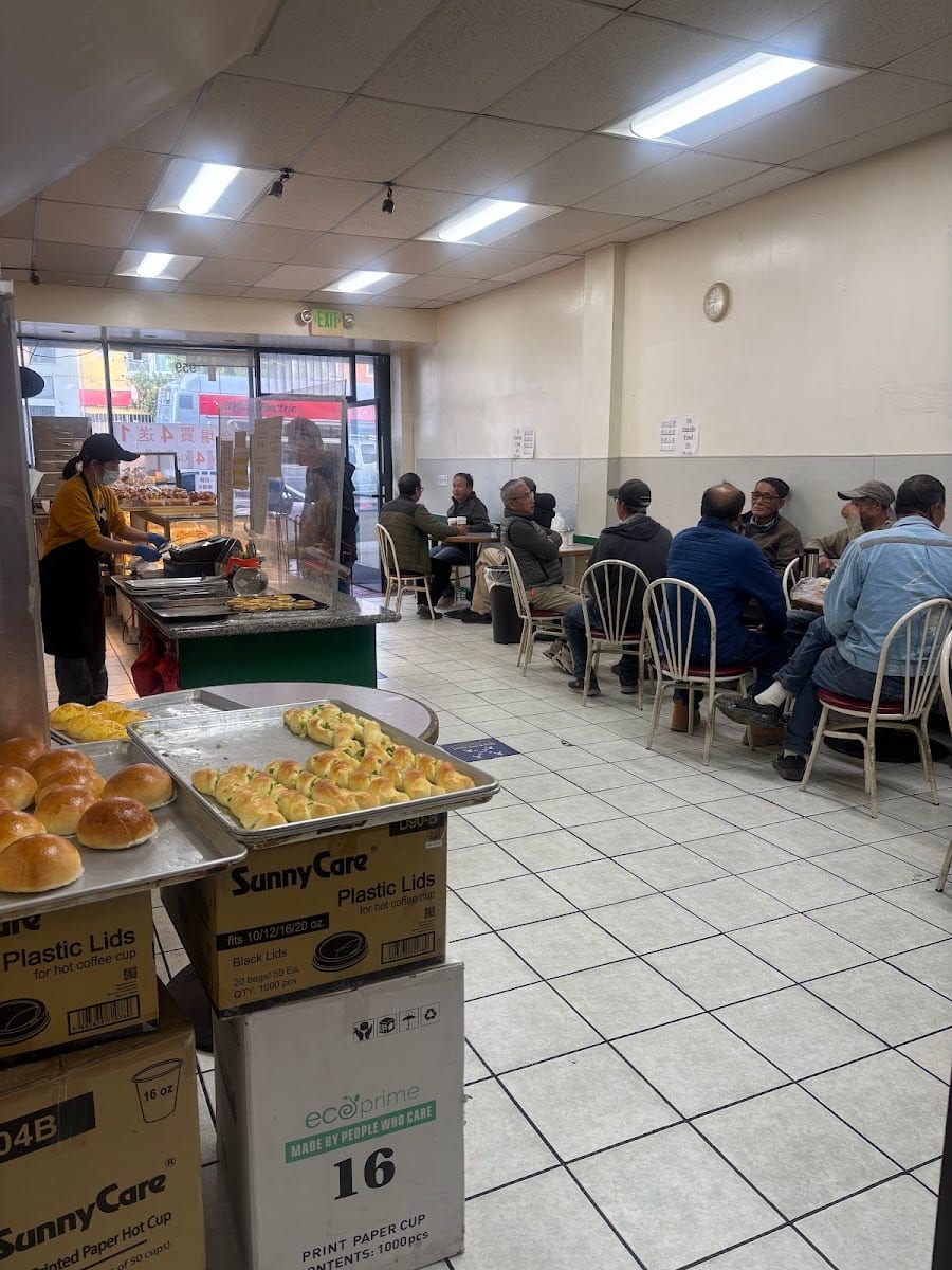 A-1 Geneva Bakery, photo 2
