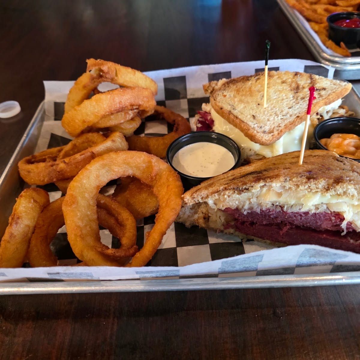 Underdogs Burgers & Brews, photo 4