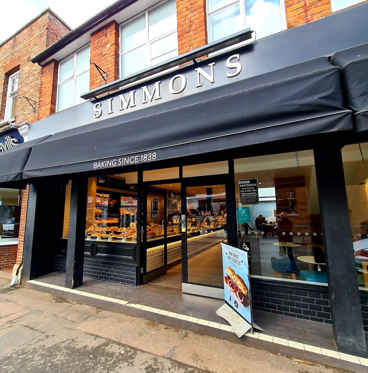 Simmons Bakers, photo 2