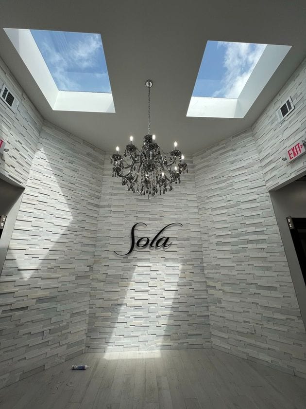 Sola Salons, photo 4