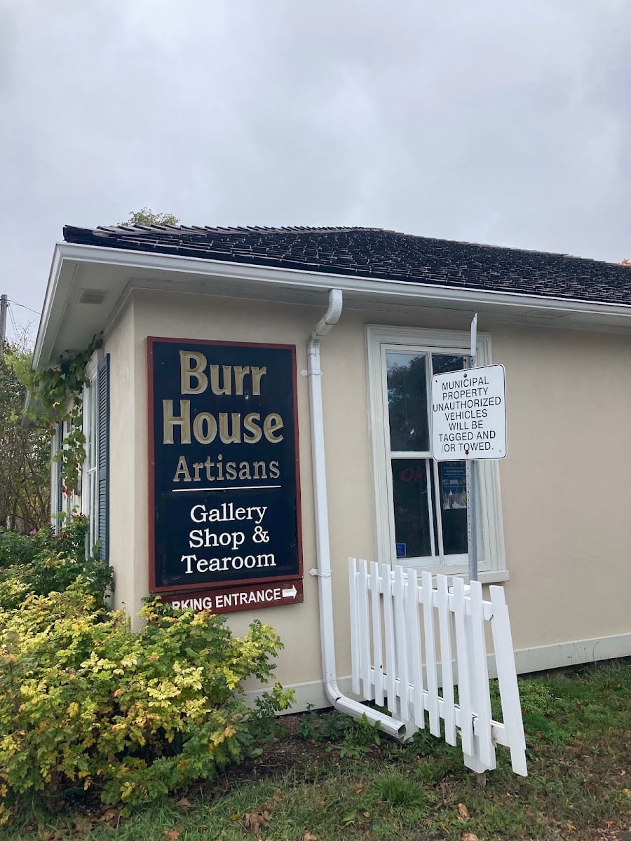 Burr House Craft Gallery & Tea Room