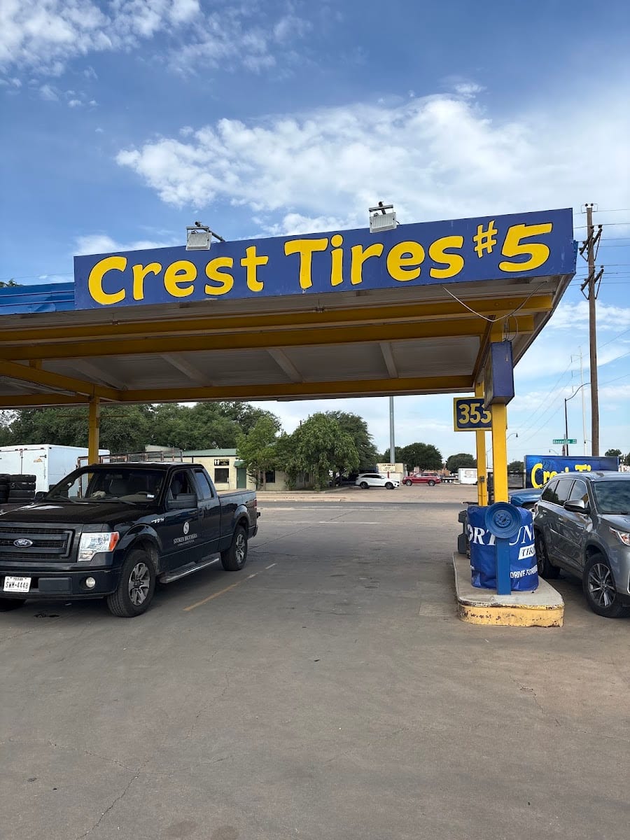 Crest Tires