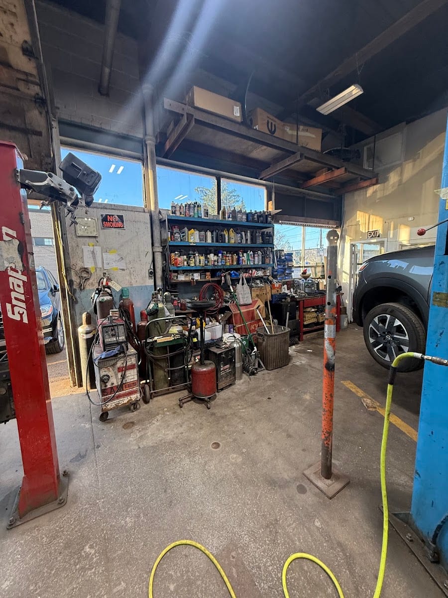 Wind Star Auto Collision Inc, photo 2