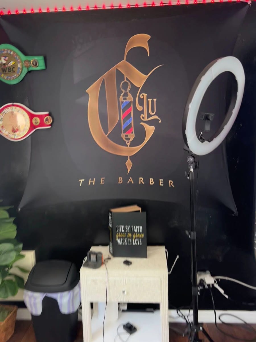 C_LU THE BARBER SHOP, photo 2