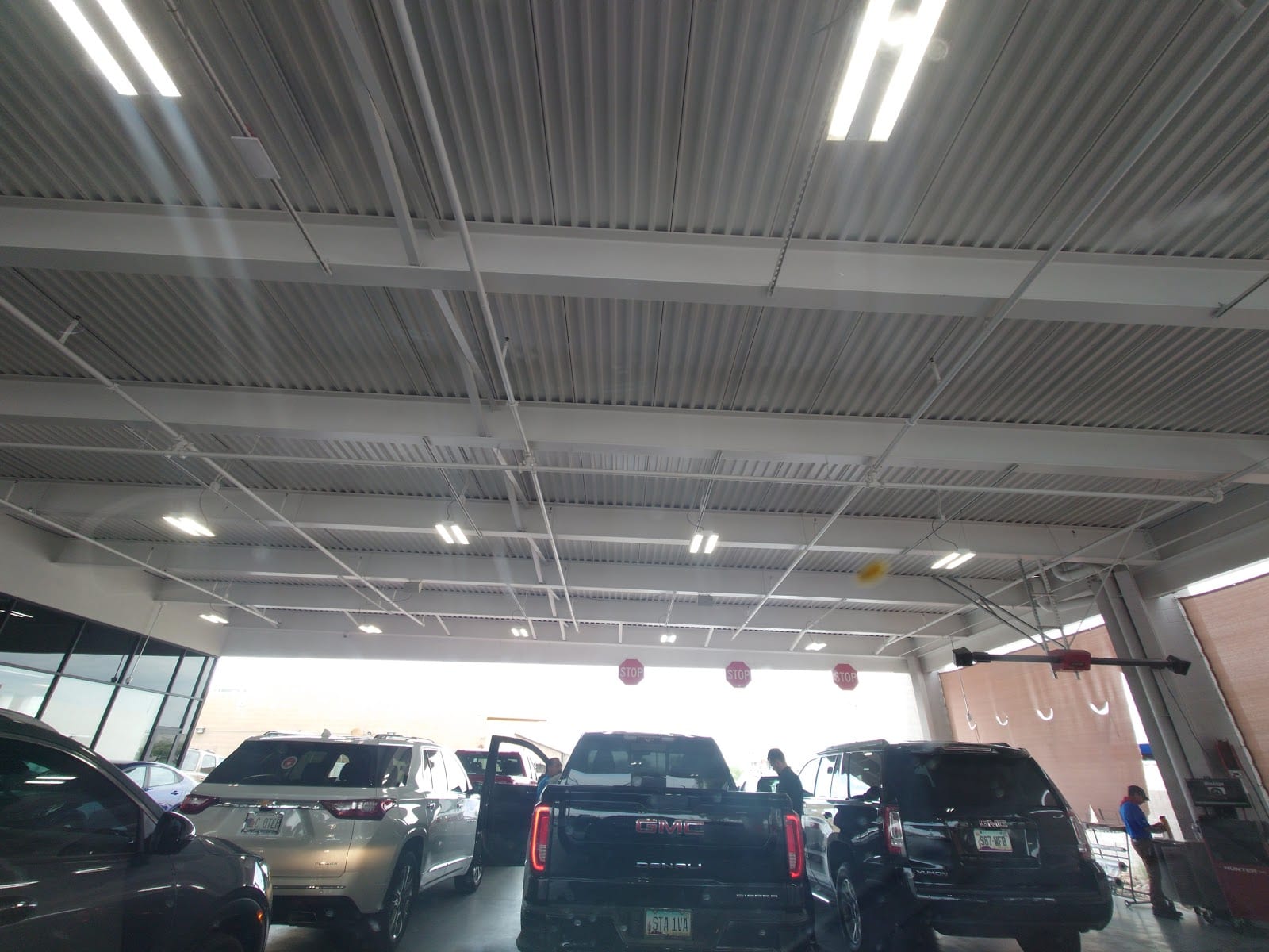 Van Chevrolet Service